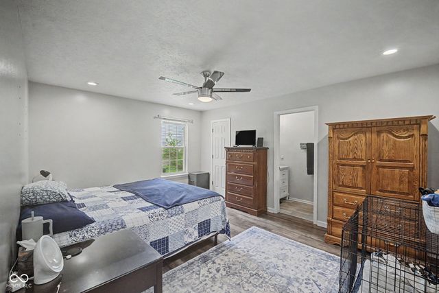 7244 Bradford Woods Way, Indianapolis, IN 46268