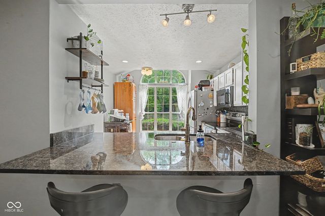 7244 Bradford Woods Way, Indianapolis, IN 46268