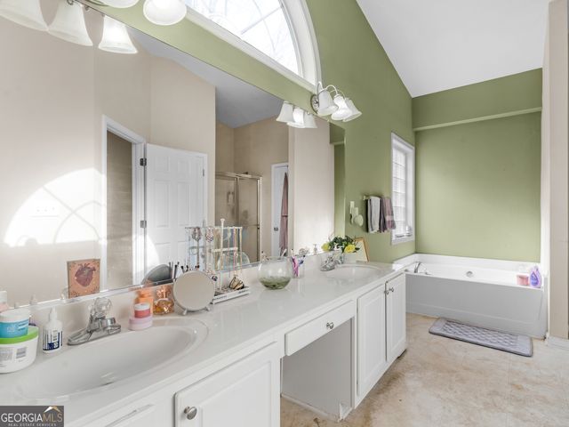 105 Lantana Drive, Locust Grove, GA 30248