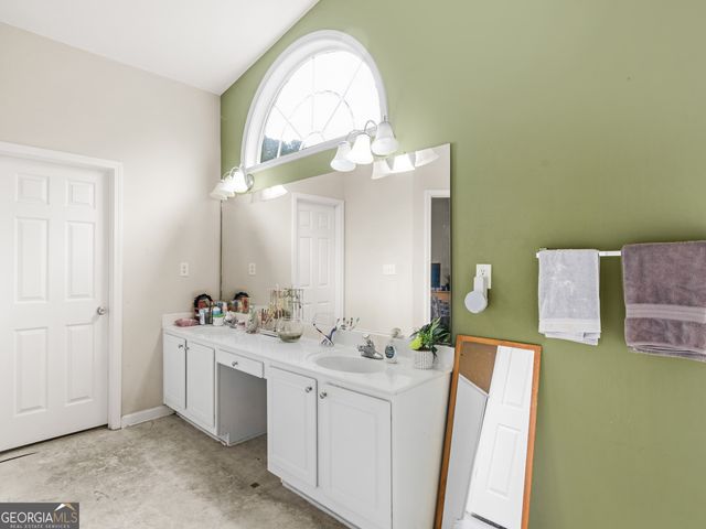 105 Lantana Drive, Locust Grove, GA 30248