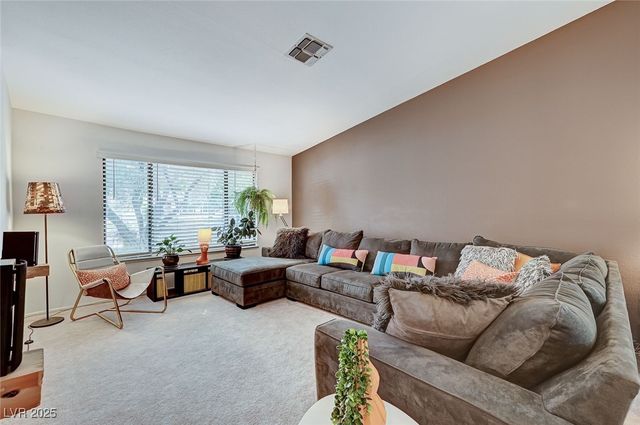 2400 La Solana Way, Las Vegas, NV 89102