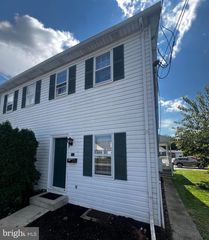 532 W MIDDLE ST, Gettysburg, PA 17325