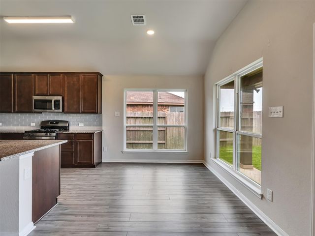 8216 Tourmaline Way, Texas City, TX 77591