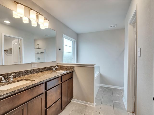8216 Tourmaline Way, Texas City, TX 77591