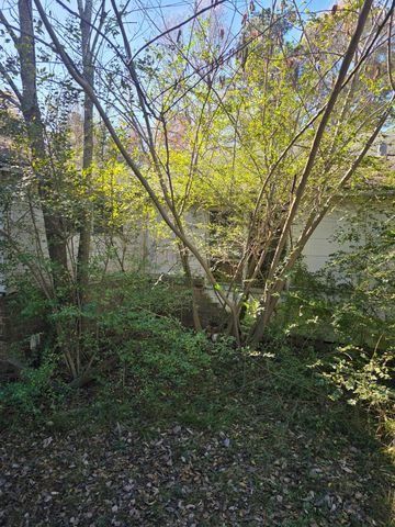 908 Burns Street, Kilgore, TX 75662