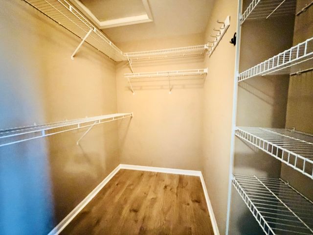 144 Center Boulevard, Wixom, MI 48393