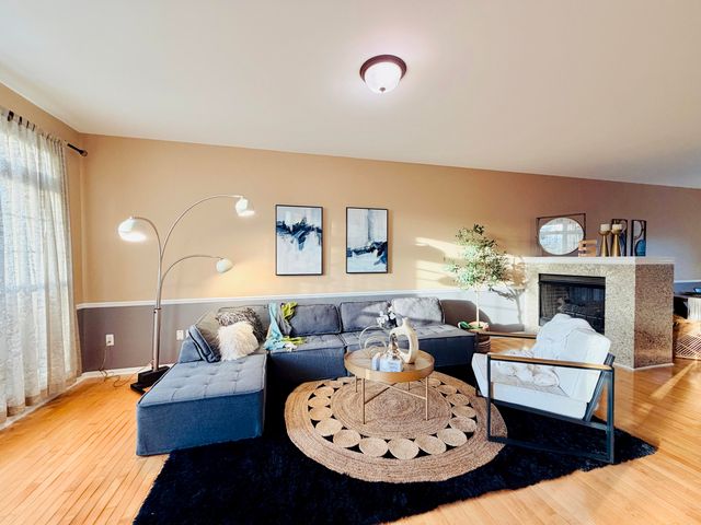 144 Center Boulevard, Wixom, MI 48393