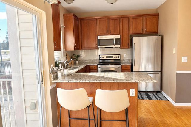 144 Center Boulevard, Wixom, MI 48393