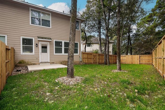 7 Peach Ridge Drive, The Woodlands, TX 77382