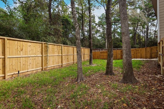 7 Peach Ridge Drive, The Woodlands, TX 77382