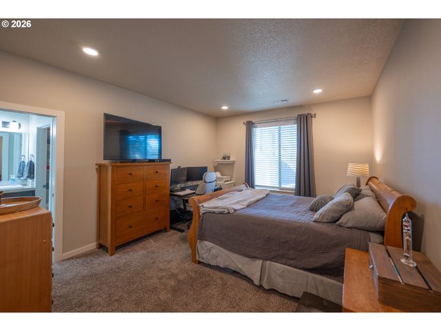 13410 Ne 113TH Way, Vancouver, WA 98682