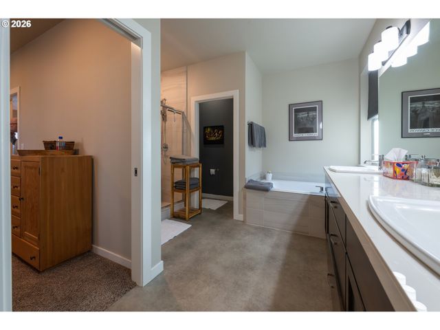 13410 Ne 113TH Way, Vancouver, WA 98682