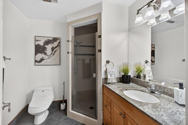 137 Earl Ave, Roseville, CA 95678