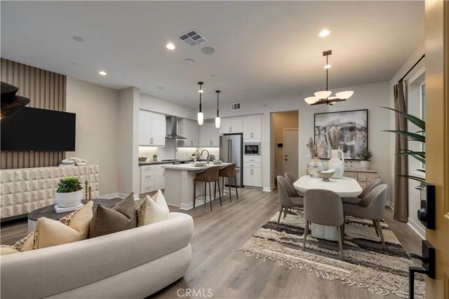 1306 Cantada Court, El Cajon, CA 92019