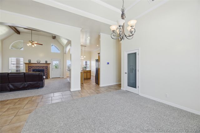 12512 N 165th East Avenue, Collinsville, OK 74021