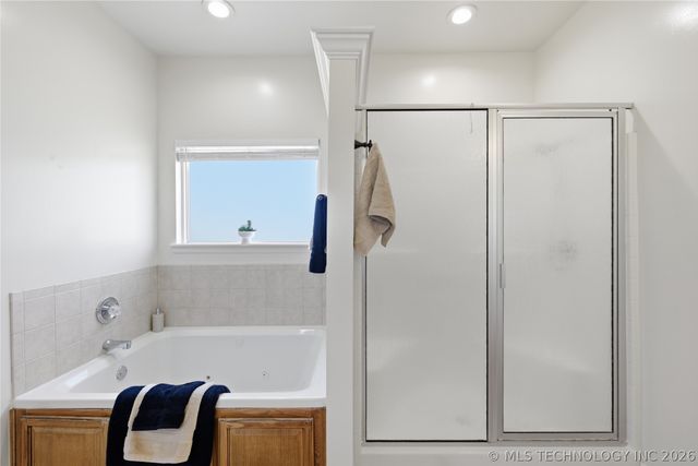 12512 N 165th East Avenue, Collinsville, OK 74021