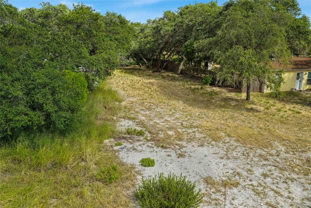 1036 N Houston St, Aransas Pass, TX 78336 — photo 4