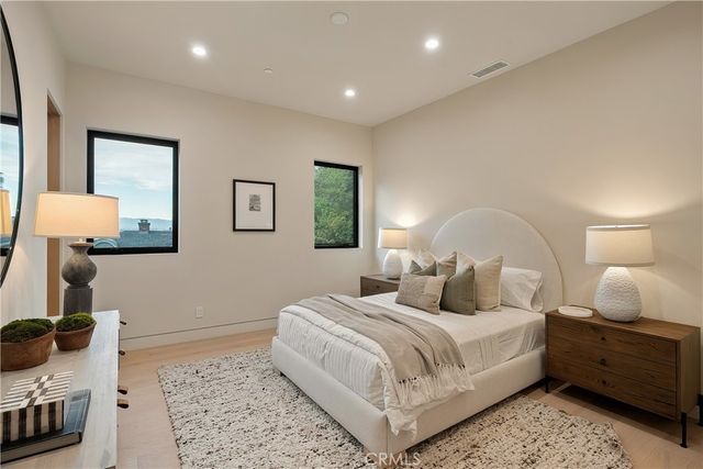 3720 Goodland Avenue, Studio City, CA 91604