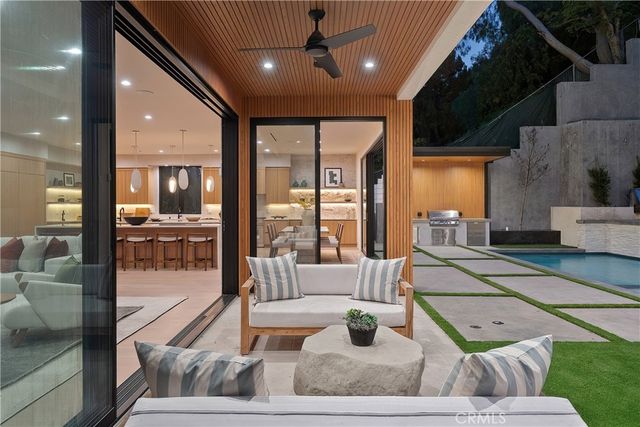 3720 Goodland Avenue, Studio City, CA 91604
