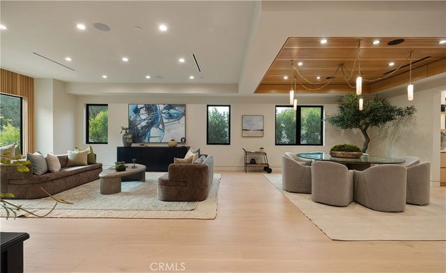 3720 Goodland Avenue, Studio City, CA 91604
