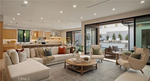 3720 Goodland Avenue, Studio City, CA 91604