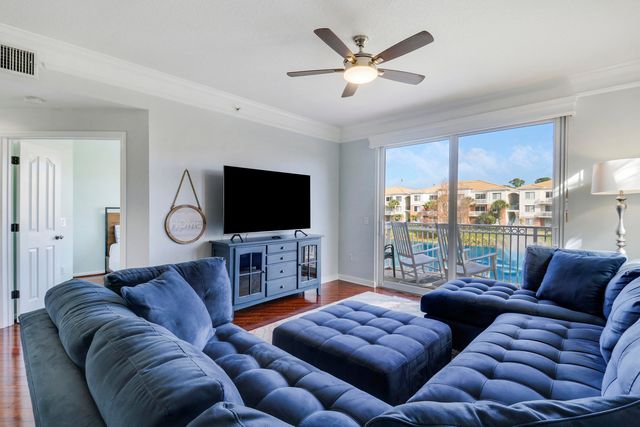 9212 W Myrtlewood Circle W, Palm Beach Gardens, FL 33418