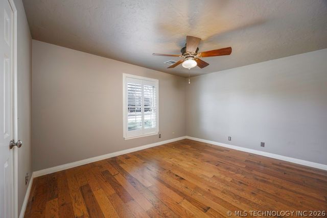 6008 Martin Place, Bartlesville, OK 74006