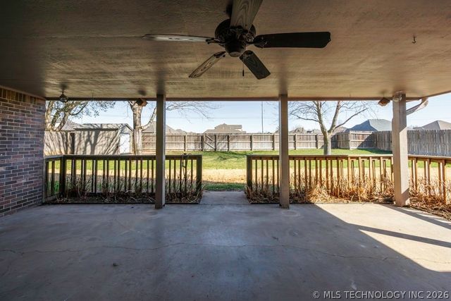 6008 Martin Place, Bartlesville, OK 74006