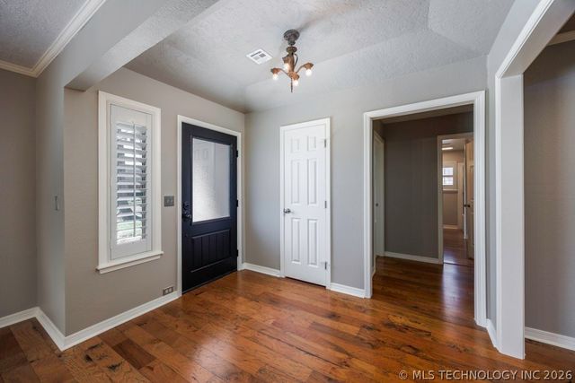 6008 Martin Place, Bartlesville, OK 74006