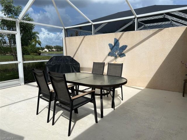 7294 Salerno CT, Naples, FL 34114