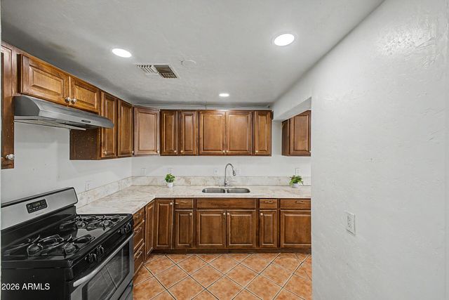 2031 N 37TH Drive, Phoenix, AZ 85009