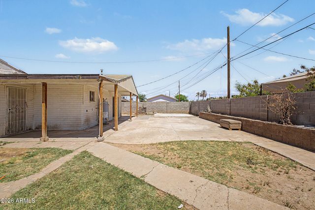 2031 N 37TH Drive, Phoenix, AZ 85009