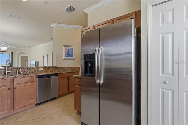 7019 RIVER HAMMOCK DRIVE 301, Bradenton, FL 34212