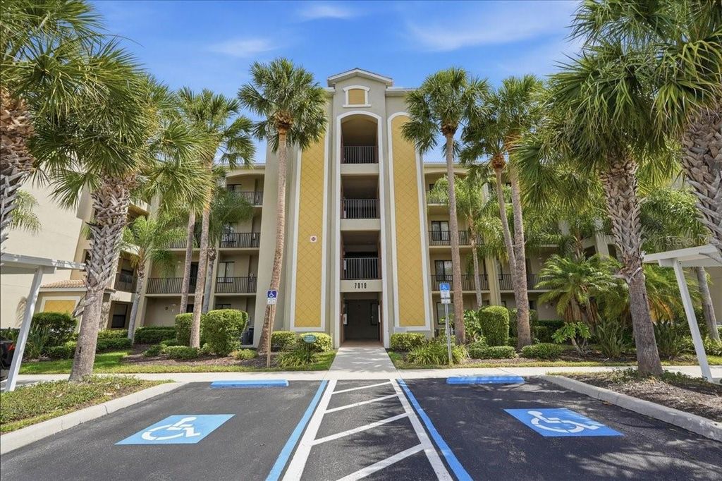 7019 RIVER HAMMOCK DRIVE 301, Bradenton, FL 34212