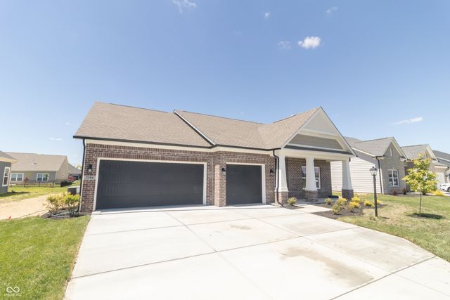 3594 S Setting Sun Lane, New Palestine, IN 46163