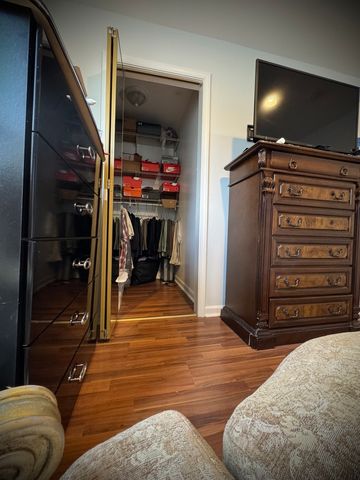 8513 S Sangamon Street, Chicago, IL 60620