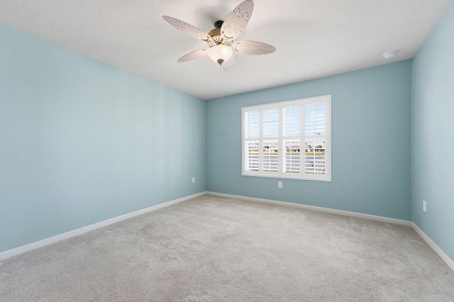 812 Persimmon Place, Fort Pierce, FL 34981