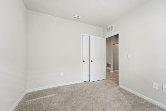812 Persimmon Place, Fort Pierce, FL 34981