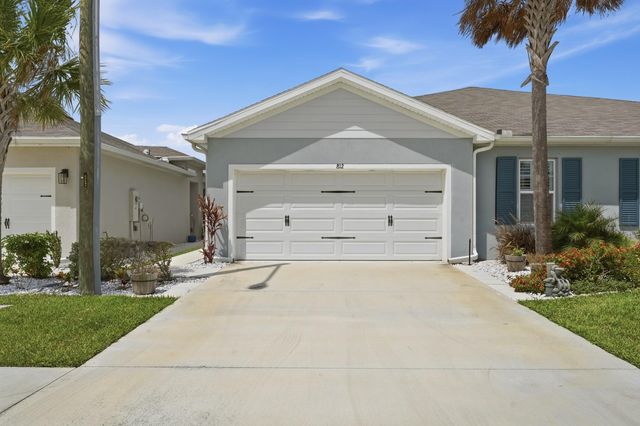 812 Persimmon Place, Fort Pierce, FL 34981