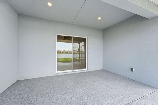 812 Persimmon Place, Fort Pierce, FL 34981