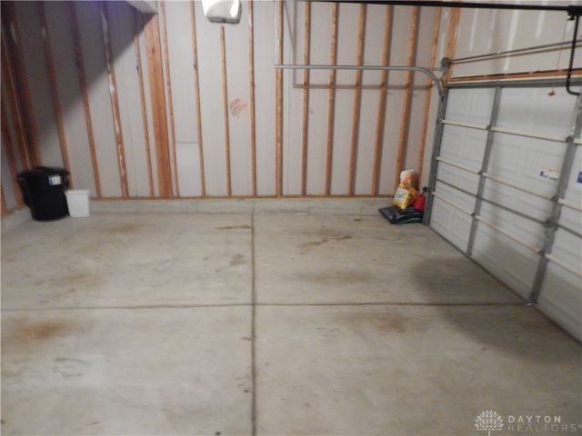1295 Emily Beth Drive, Miamisburg, OH 45342