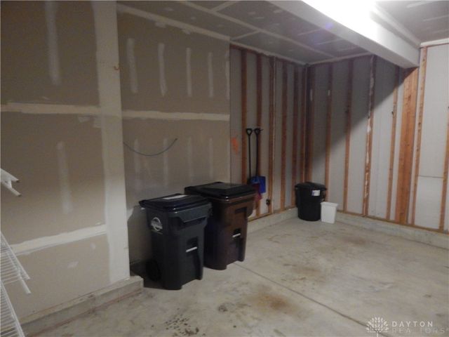 1295 Emily Beth Drive, Miamisburg, OH 45342