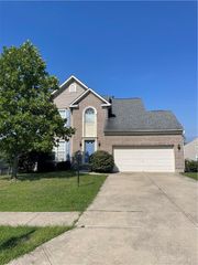 1295 Emily Beth Drive, Miamisburg, OH 45342