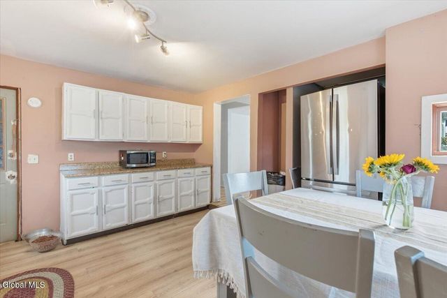 43 Elm Street, Nassau, NY 12123