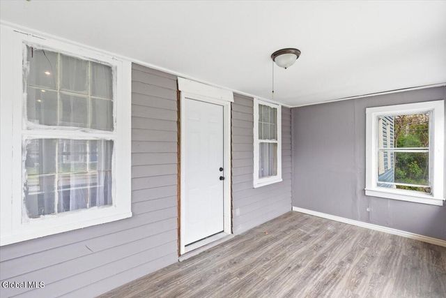 43 Elm Street, Nassau, NY 12123
