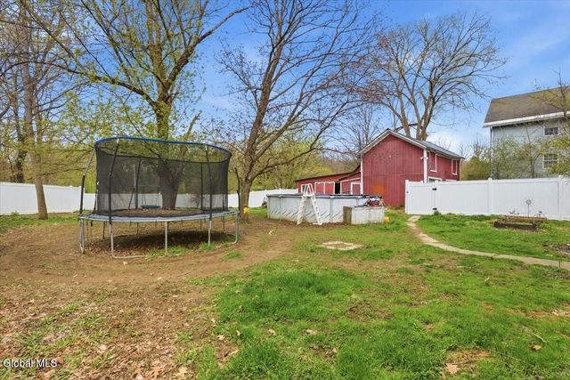 43 Elm Street, Nassau, NY 12123