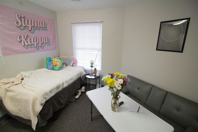 3125 W Michigan Avenue, Kalamazoo, MI 49006