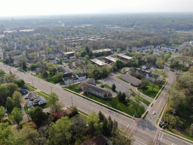 3125 W Michigan Avenue, Kalamazoo, MI 49006