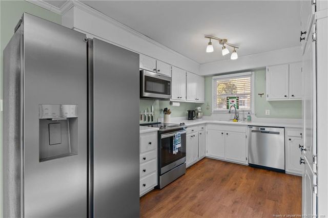 423 Morningside Drive, Fayetteville, NC 28311