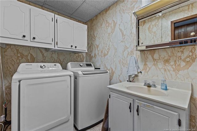 423 Morningside Drive, Fayetteville, NC 28311